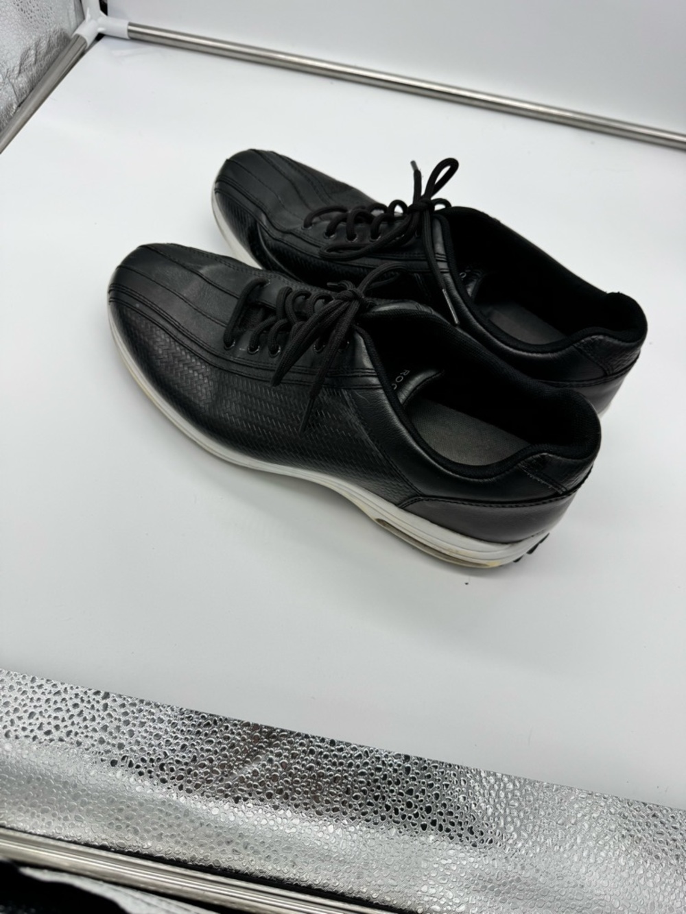 Rockport Men's Black Leather Lace-Up Athletic Casual Sneakers - Picture 4 of 6